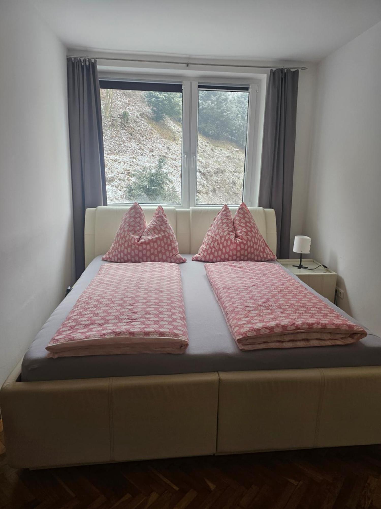 Apartamento The View Of Austria! Gmunden Exterior foto